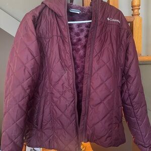 Columbia Quilted Jacket in Deep Maroon